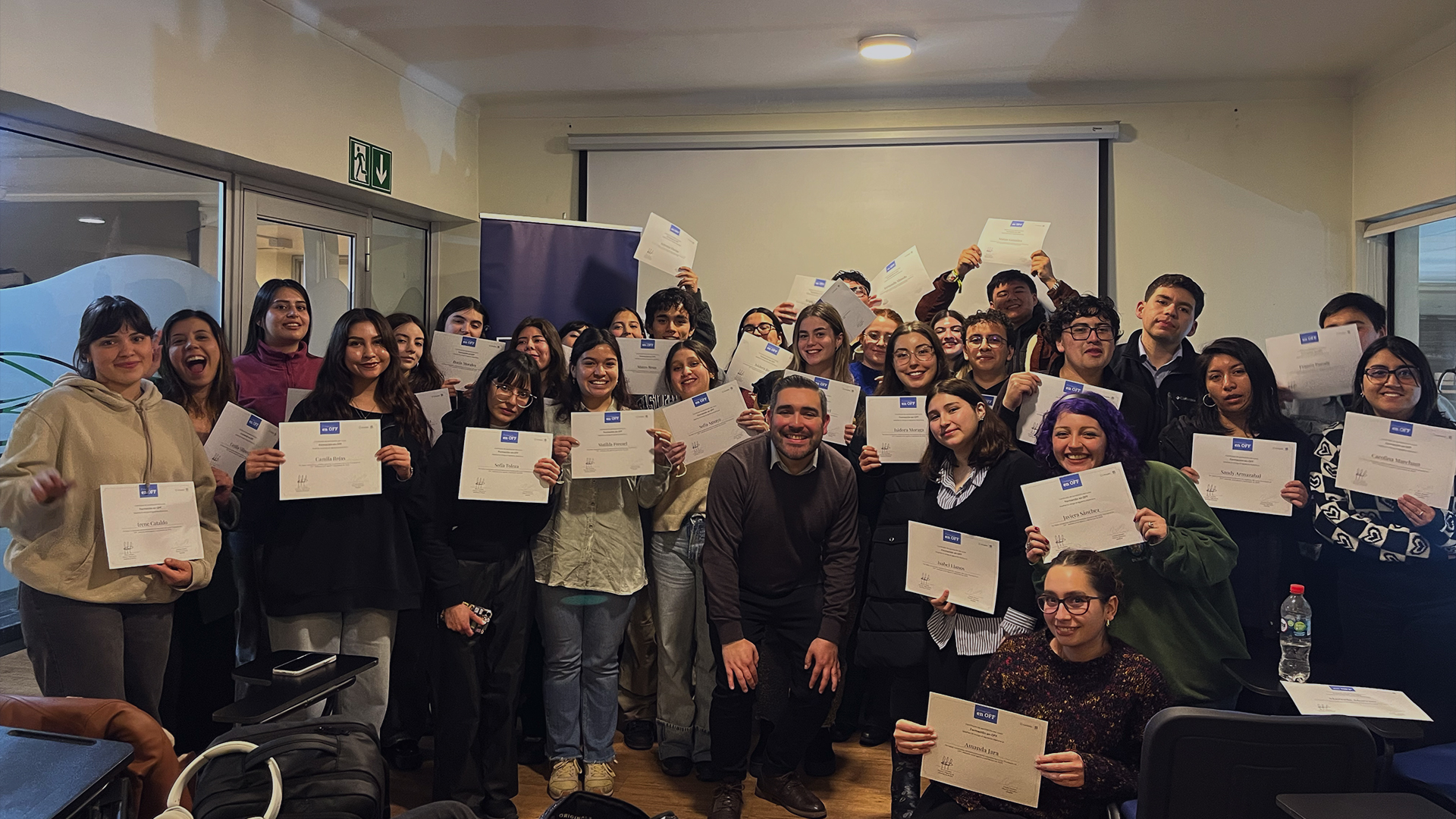 Formación en OFF concluyó su exitosa primera edición en la Región del Biobío