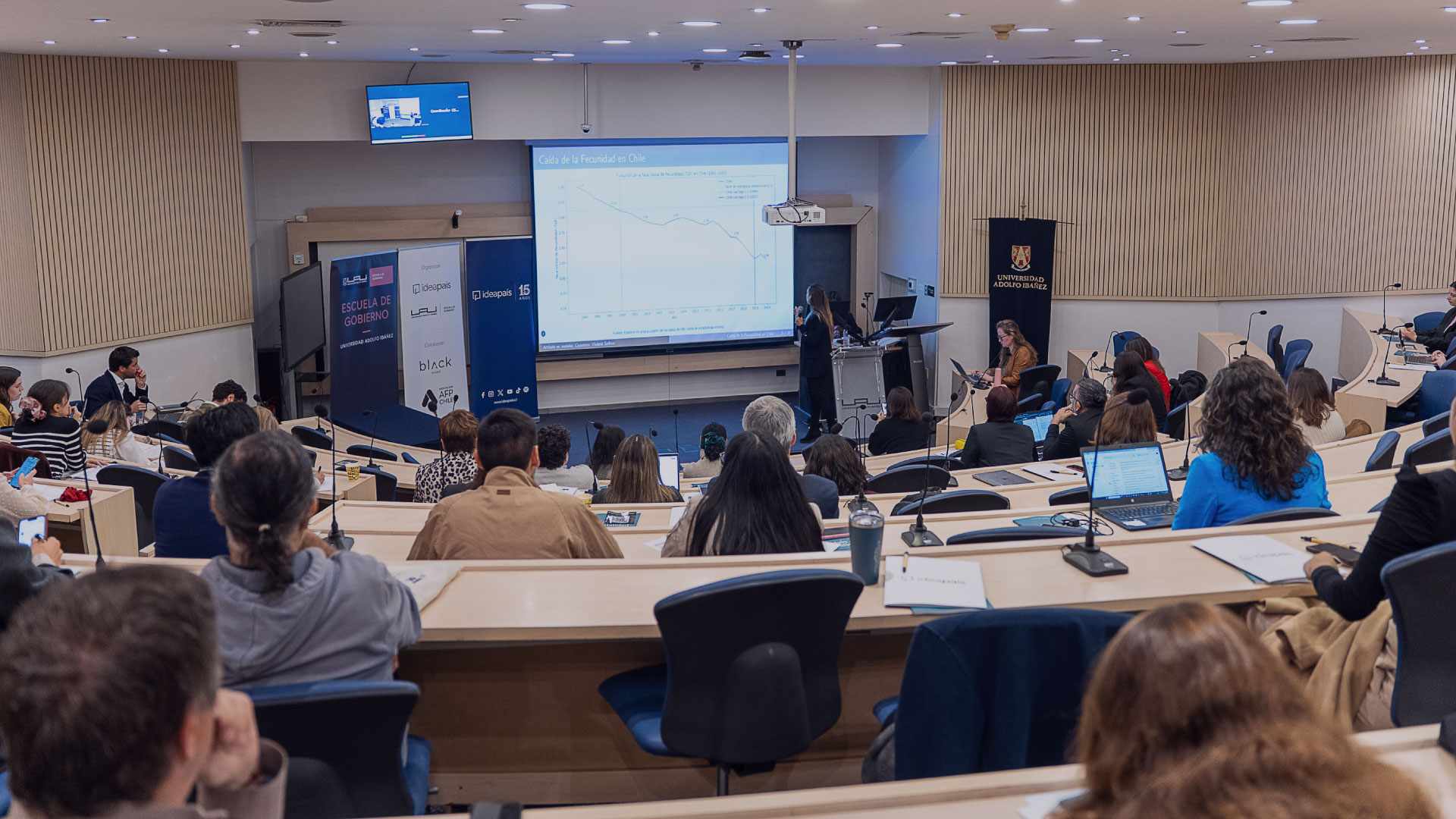 III Congreso de Políticas Públicas Profamilia reúne a expositores en torno a las causas y posibles soluciones de la crisis de natalidad